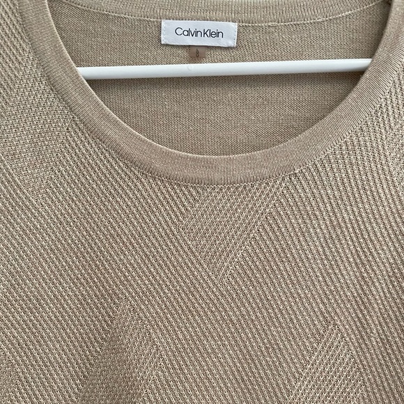 ✨Calvin Klein shirt👚 - Size L - Picture 2 of 5
